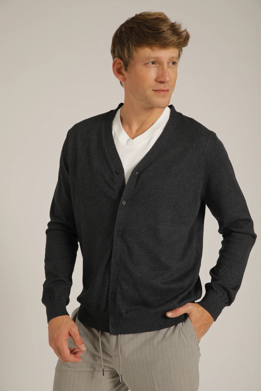 Buttoned Cardingan - Image 12