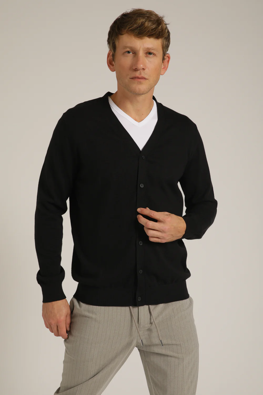 Buttoned Cardingan - Image 20