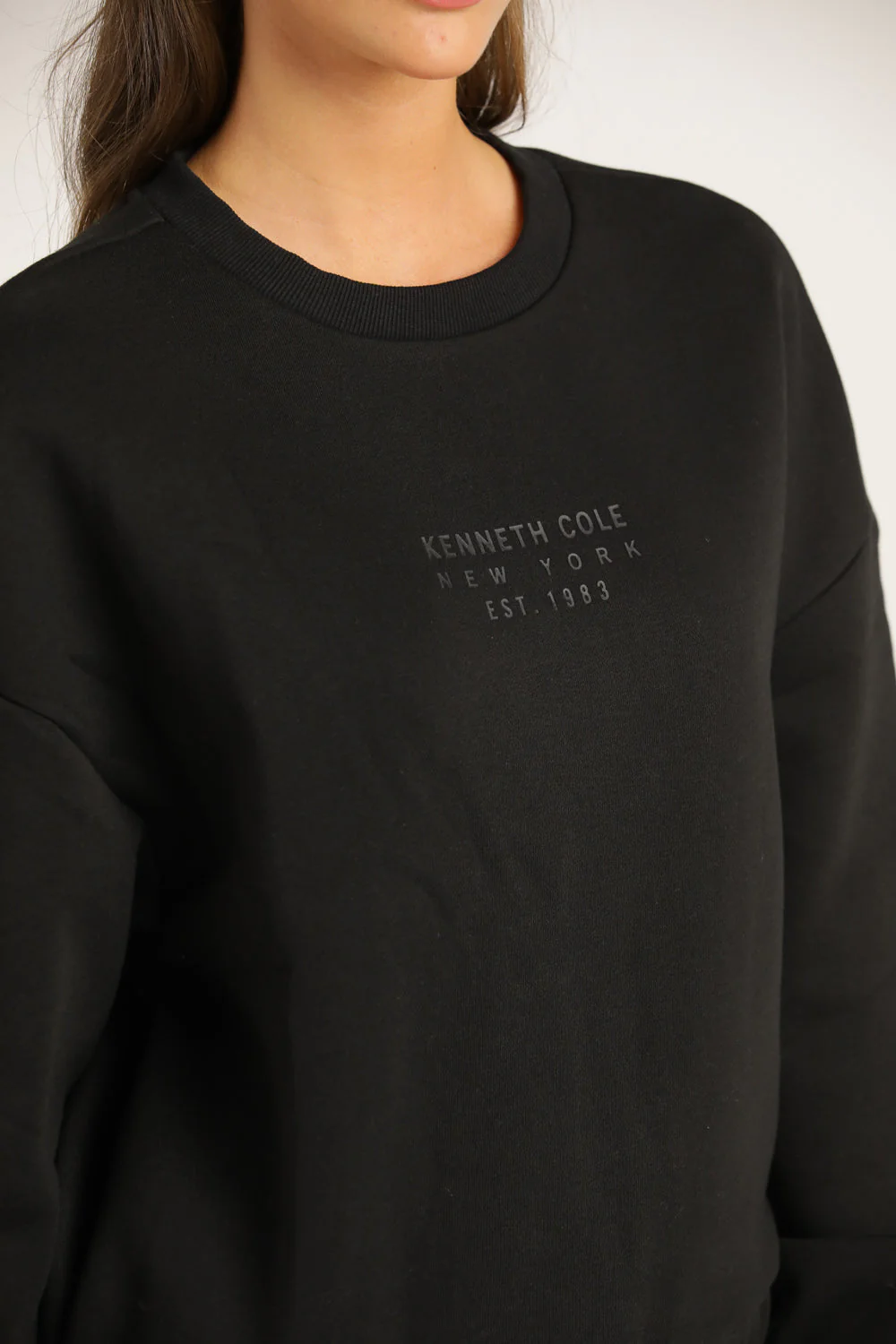Cropped Sweatshirt - Image 11
