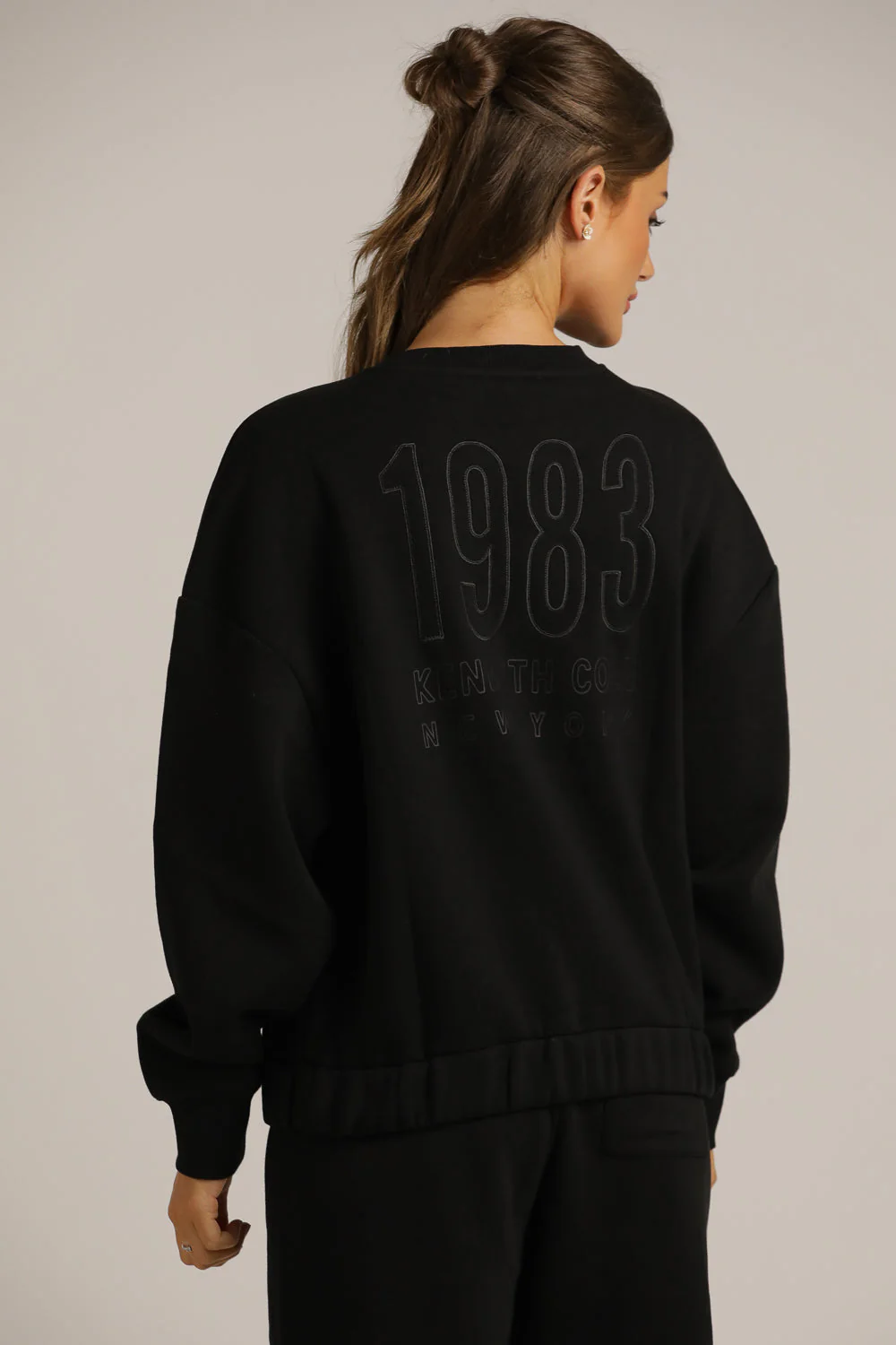 Cropped Sweatshirt - Image 12