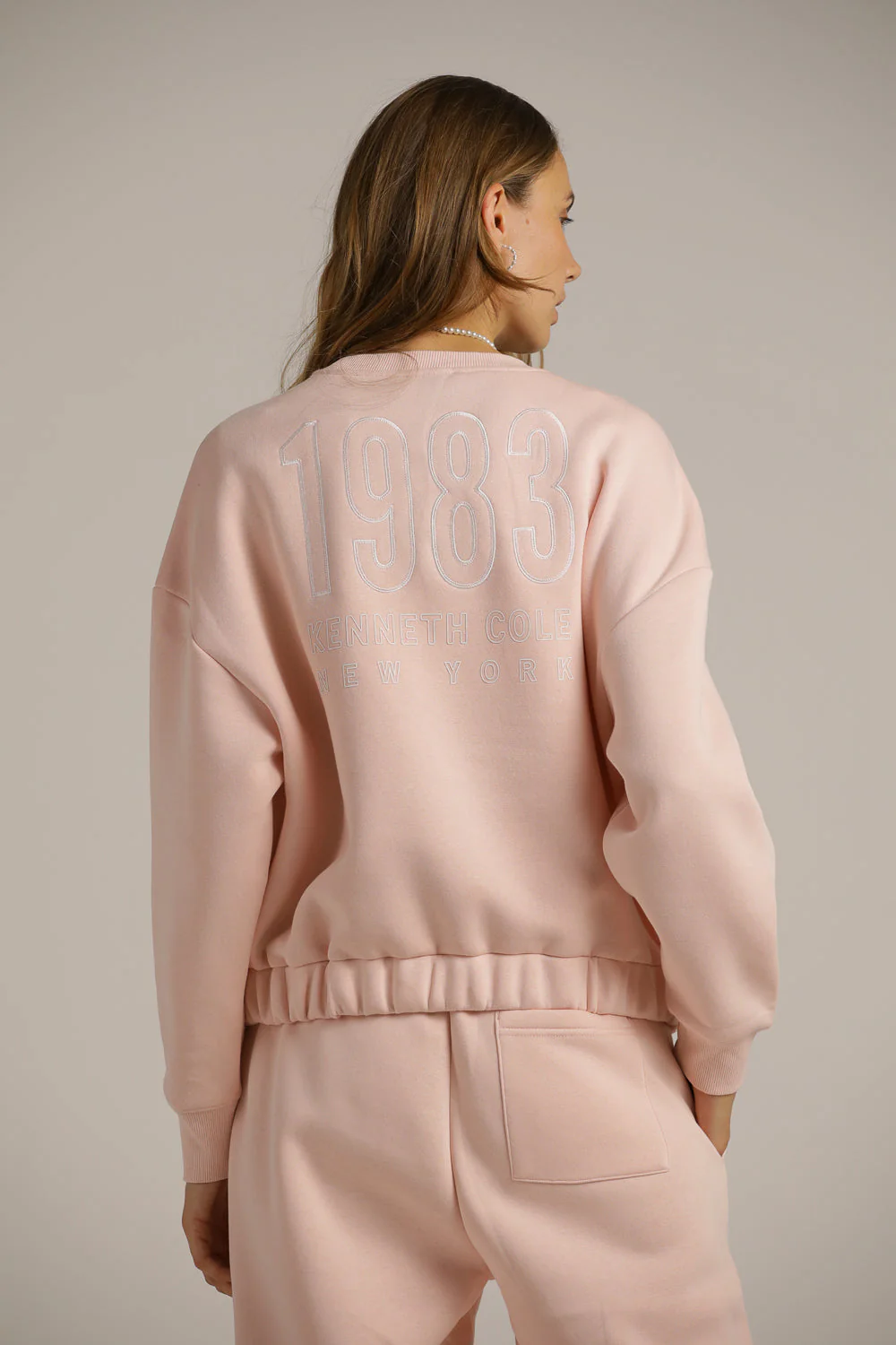 Cropped Sweatshirt - Image 8