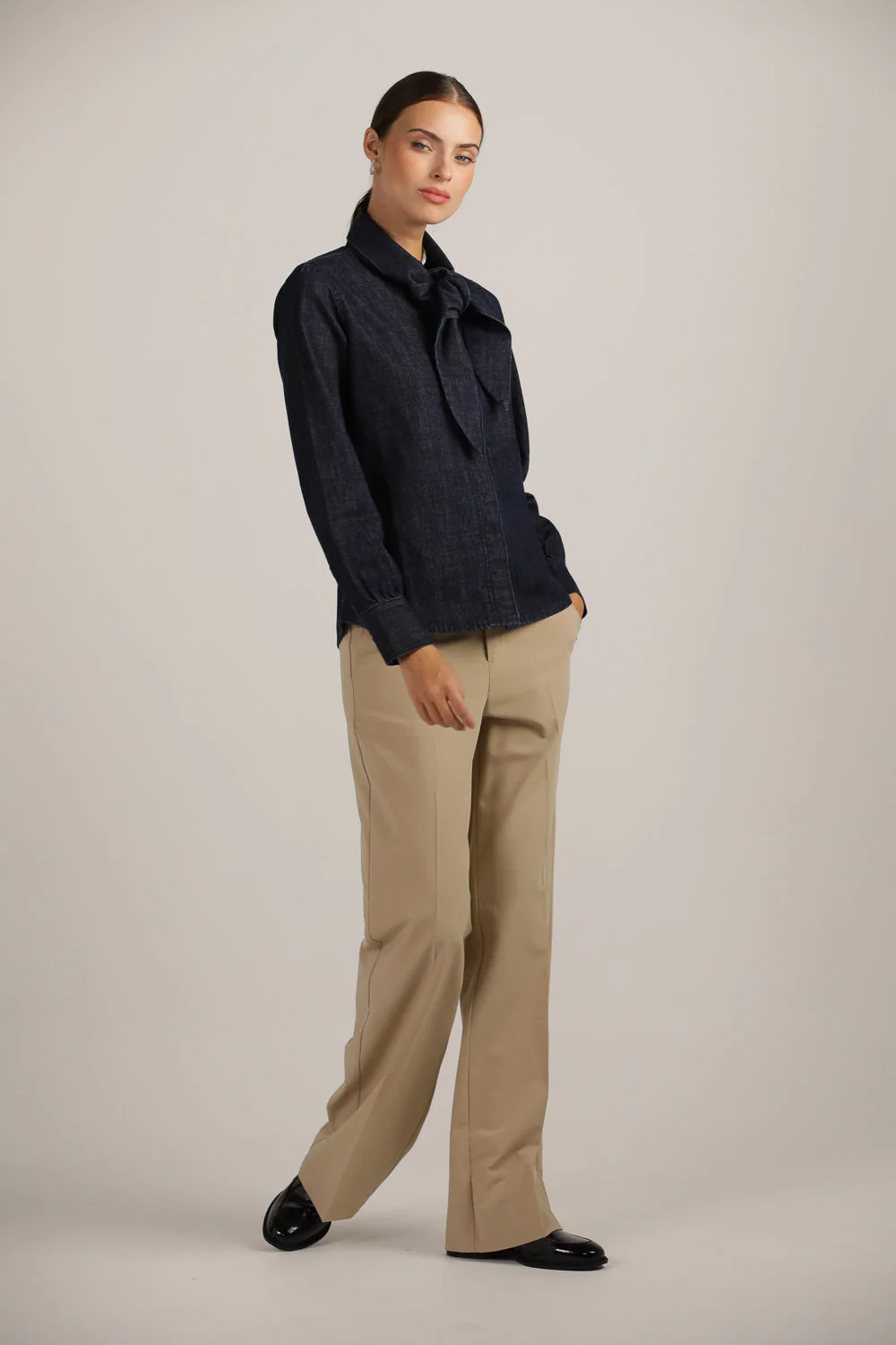 Buttoned Denim Shirt - Image 6