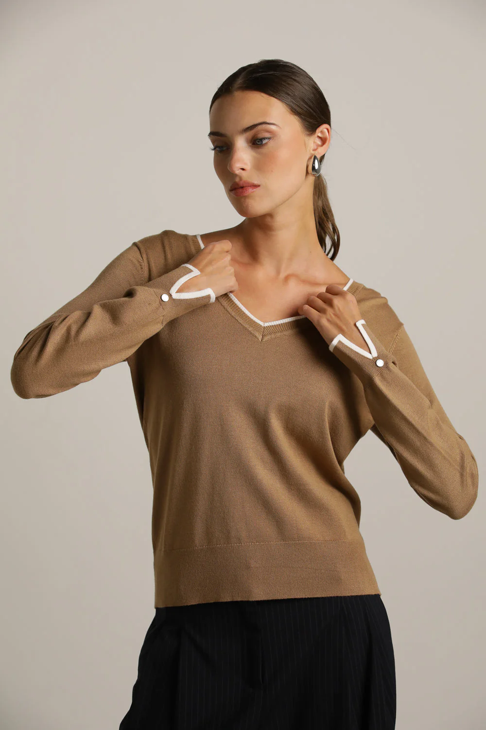 V Neck Knits Top