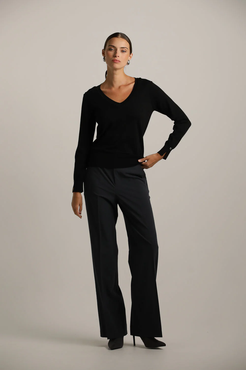 V Neck Knits Top - Image 23