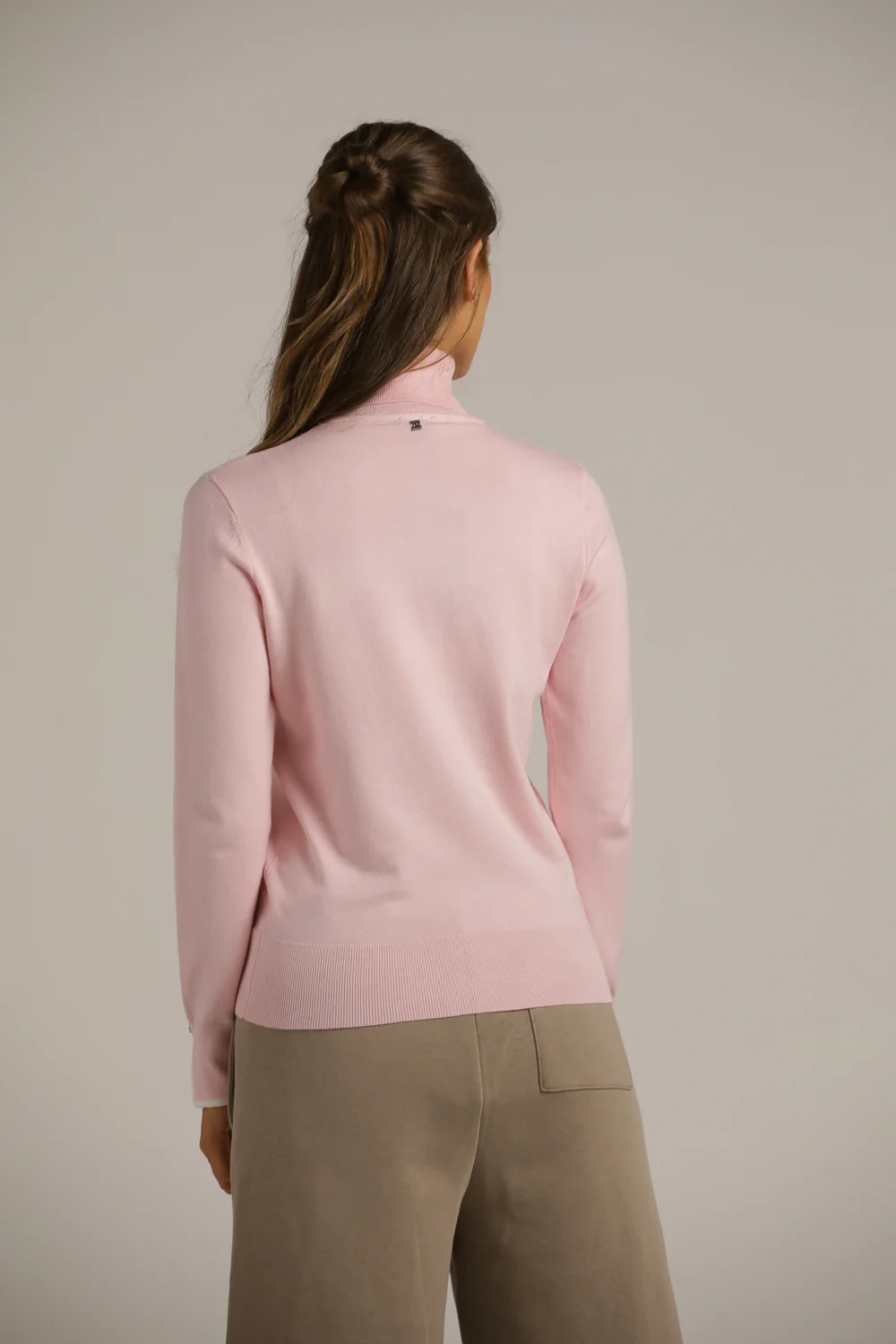 Turtleneck Knit - Image 14
