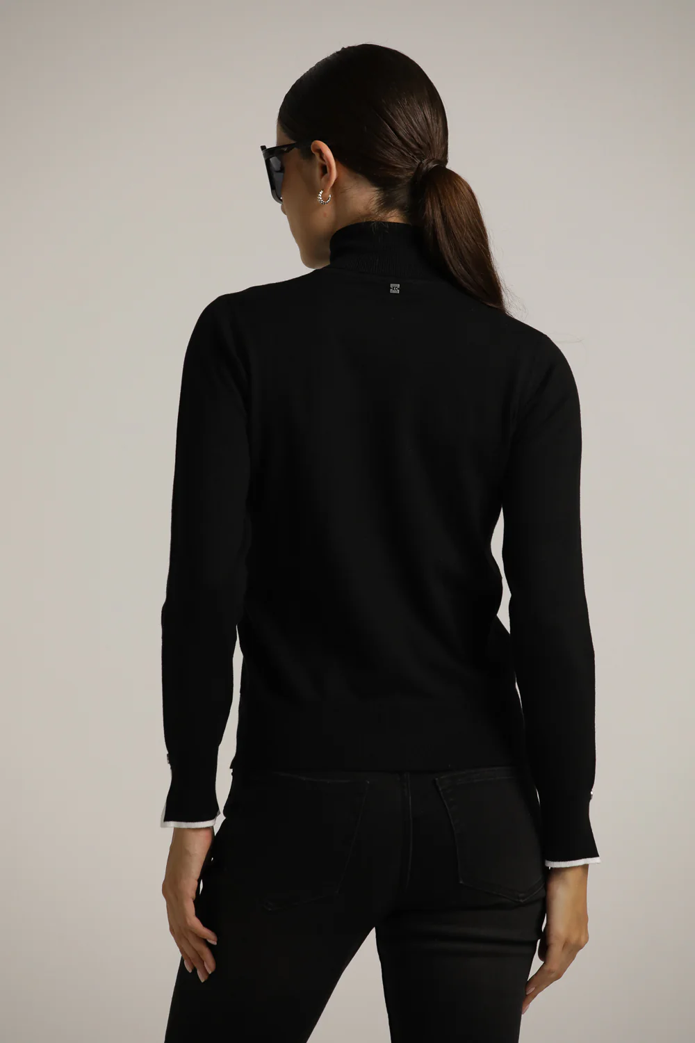 Turtleneck Knit - Image 22