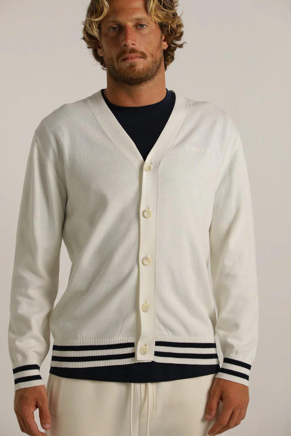 V Neck Button Cardigan - Image 16
