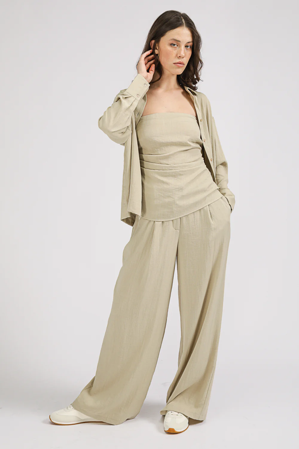 Crinkled Strapless Top - Image 11