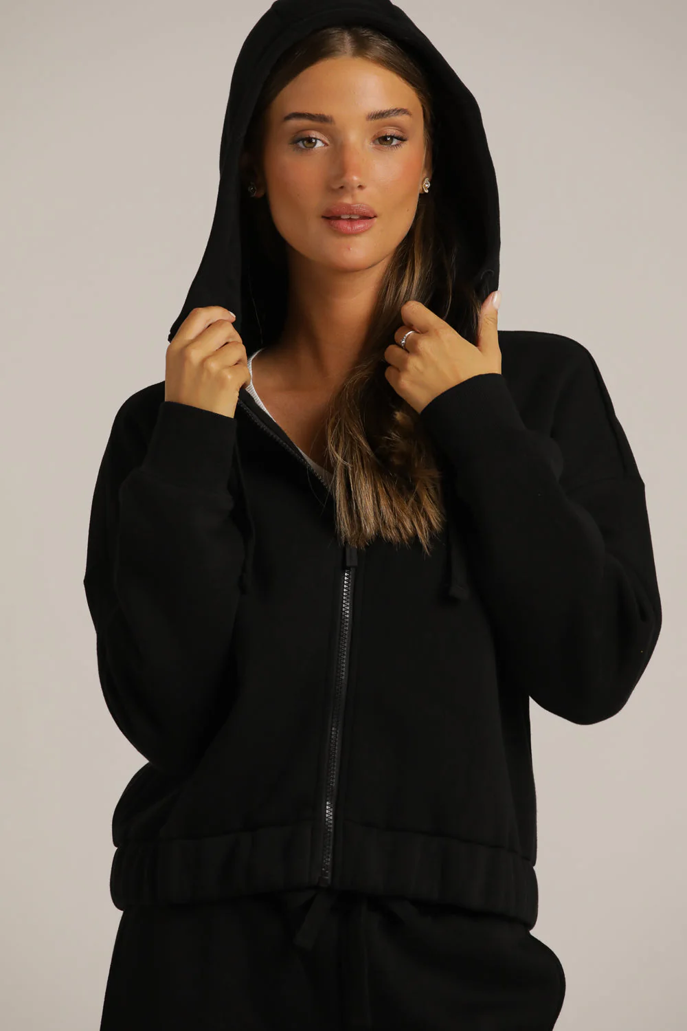 Cropped Hooded Jacket - Image 11