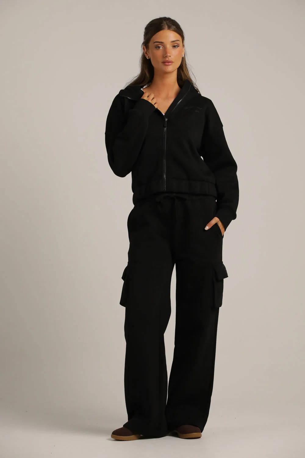 Cropped Hooded Jacket - Image 12