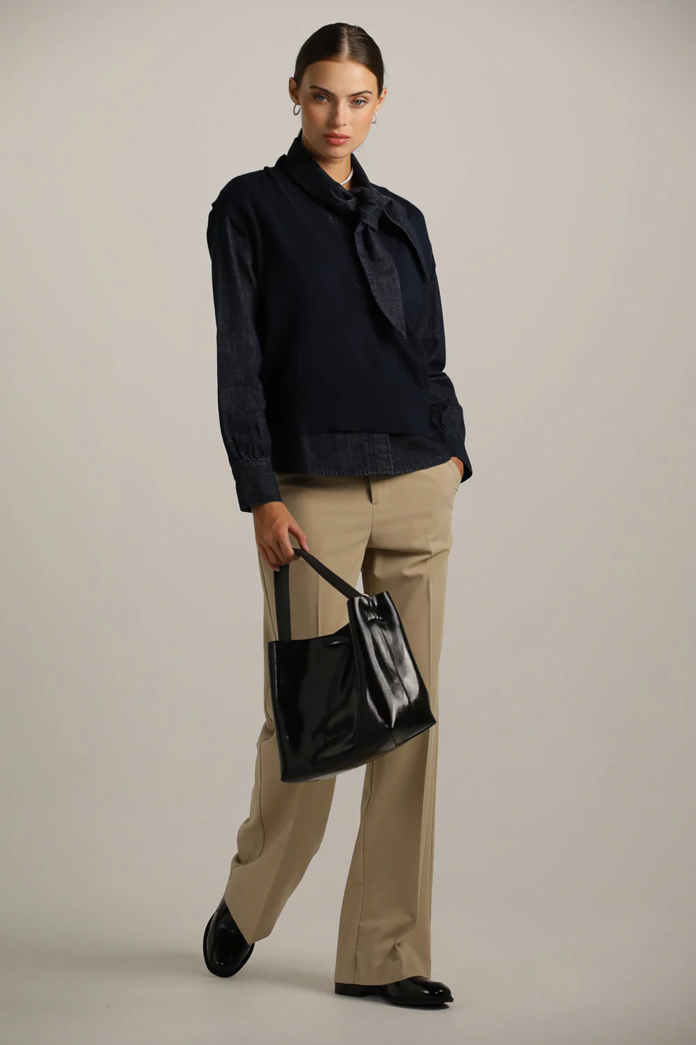 V Neck Knit Vest - Image 8