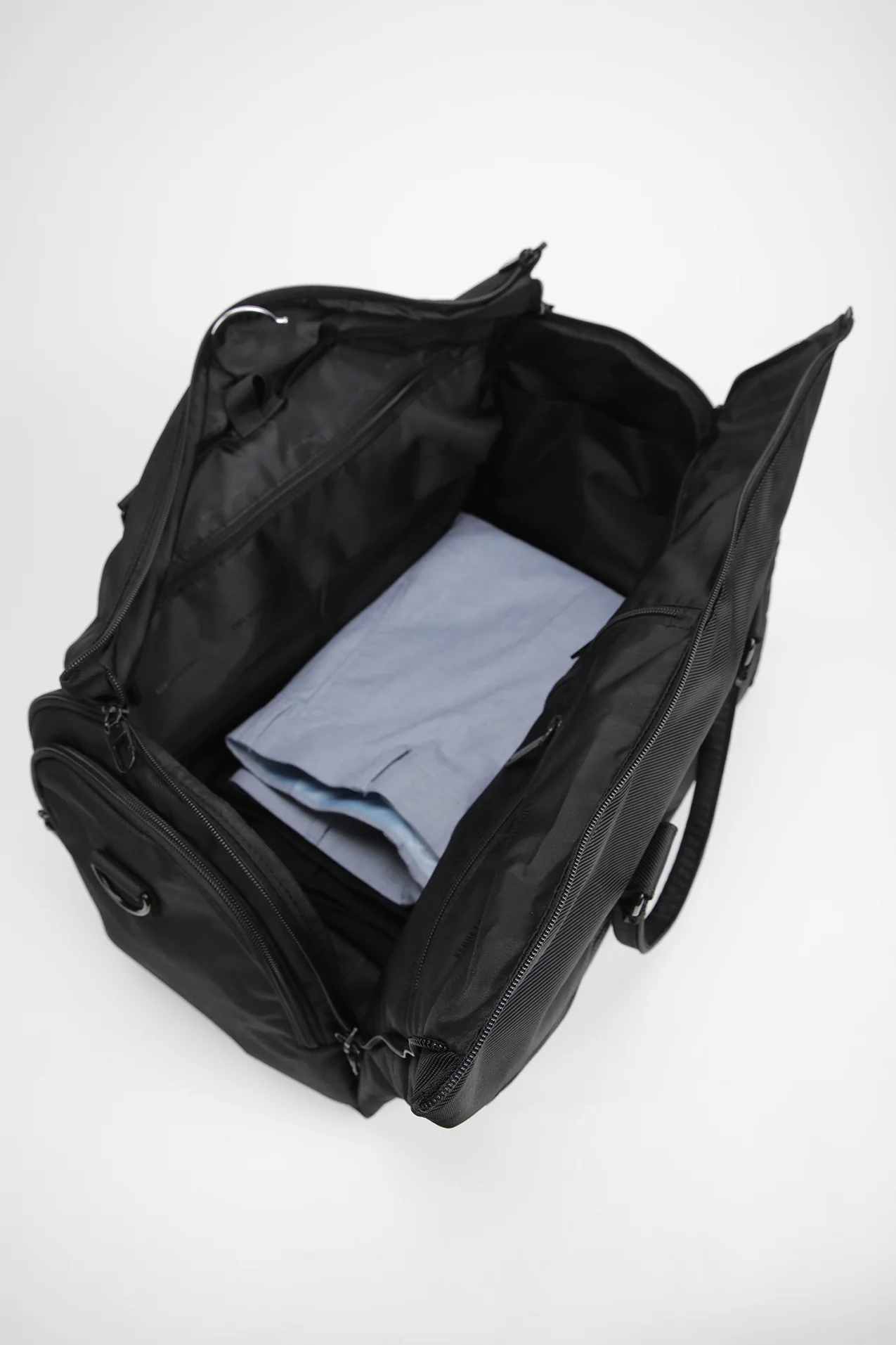 Travel Bag - Image 3