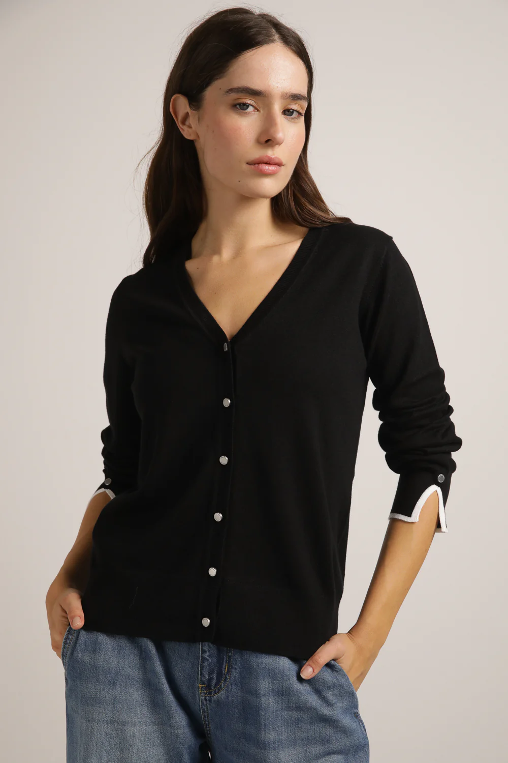V Neck Cardigan - Image 20