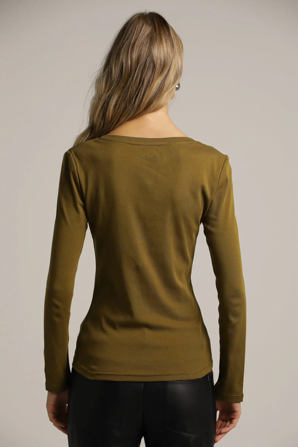 Long Sleeve V Neck Top - Image 4