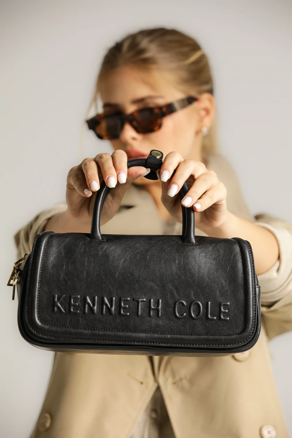Leather Shoulder Bag - Image 3