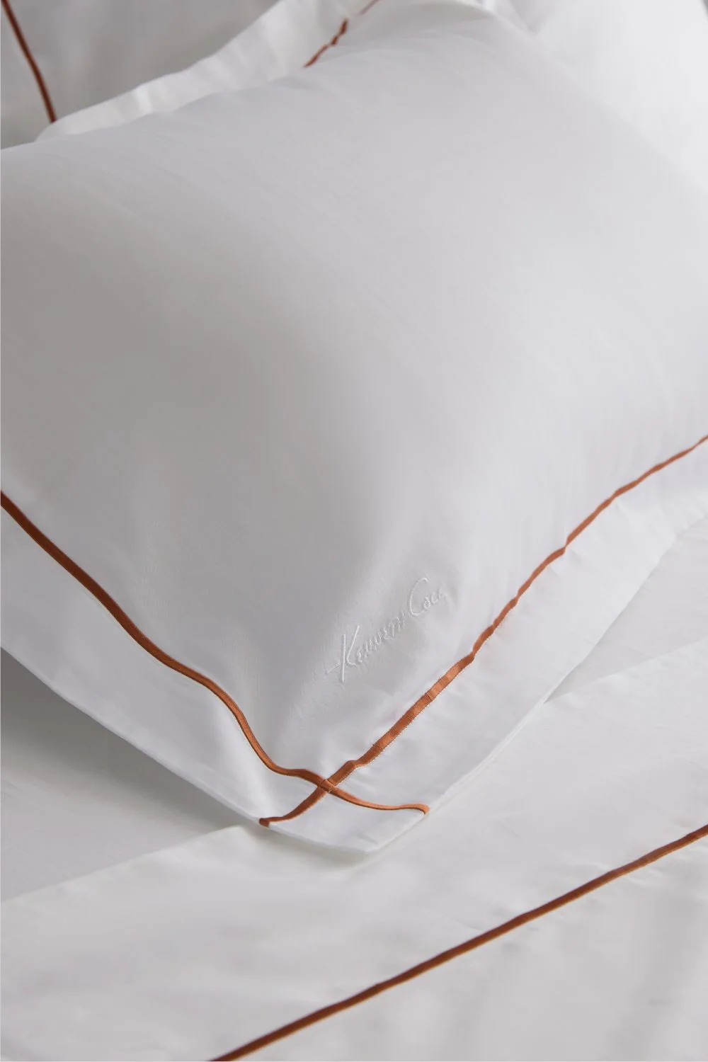 Fitted Sheet Fine Striped Sateen Set - Image 4