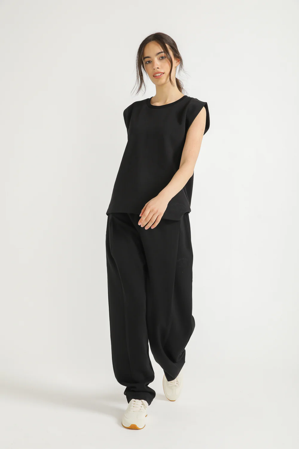 interlok sleevles tee - Image 16