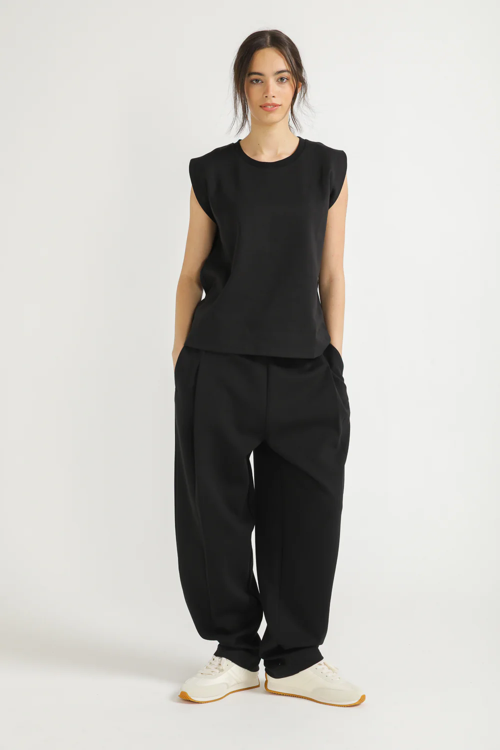 interlok sleevles tee - Image 17