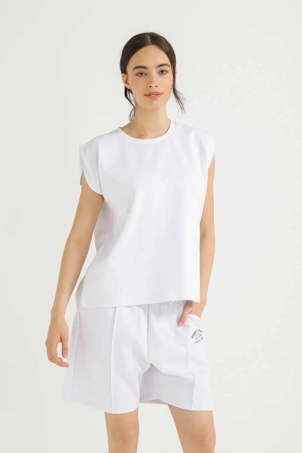 interlok sleevles tee - Image 4