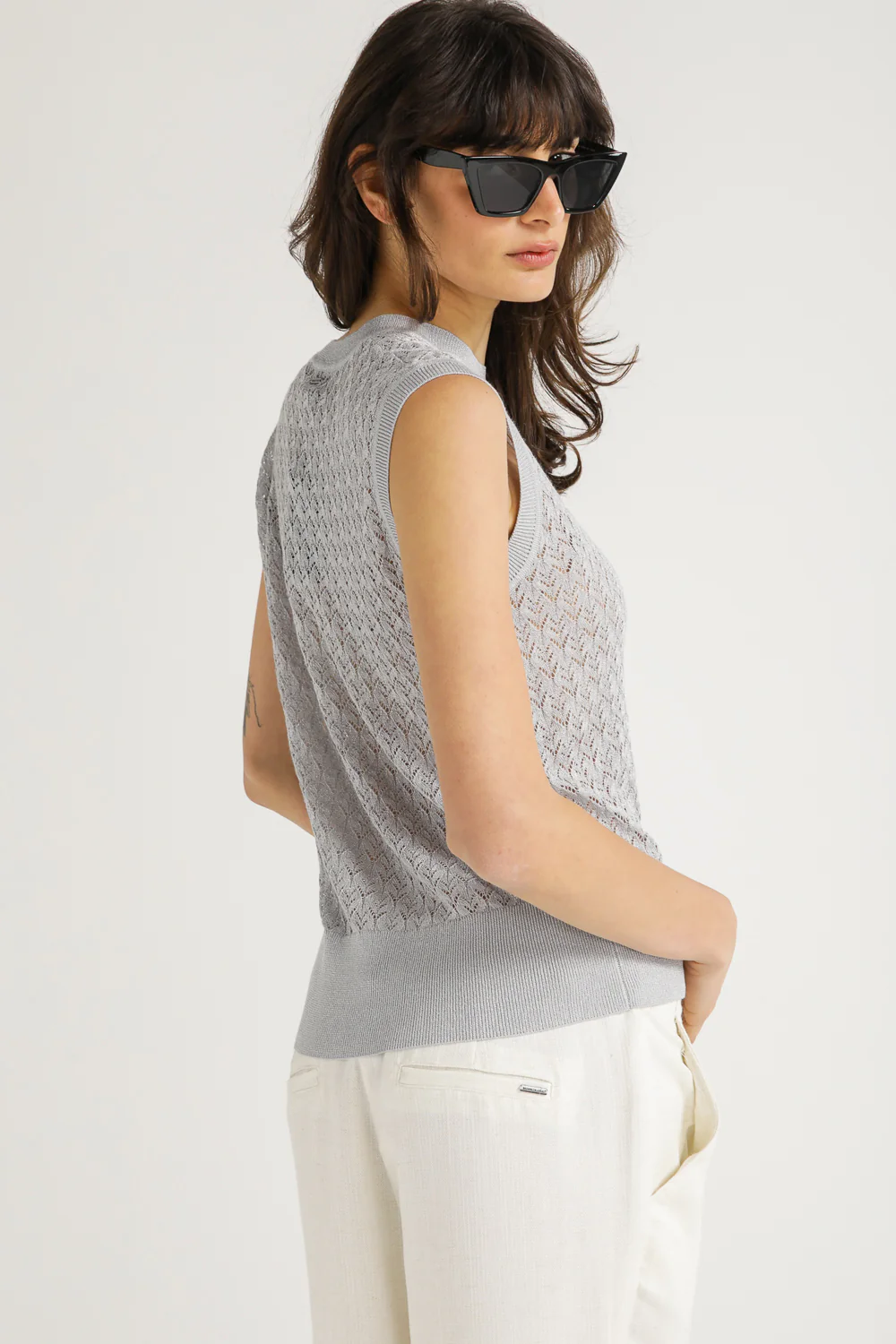 Textured Knit Sleeveless Top - Image 5