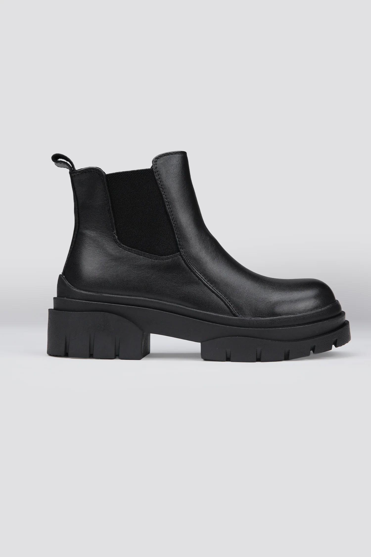Chelsea Leather Boots