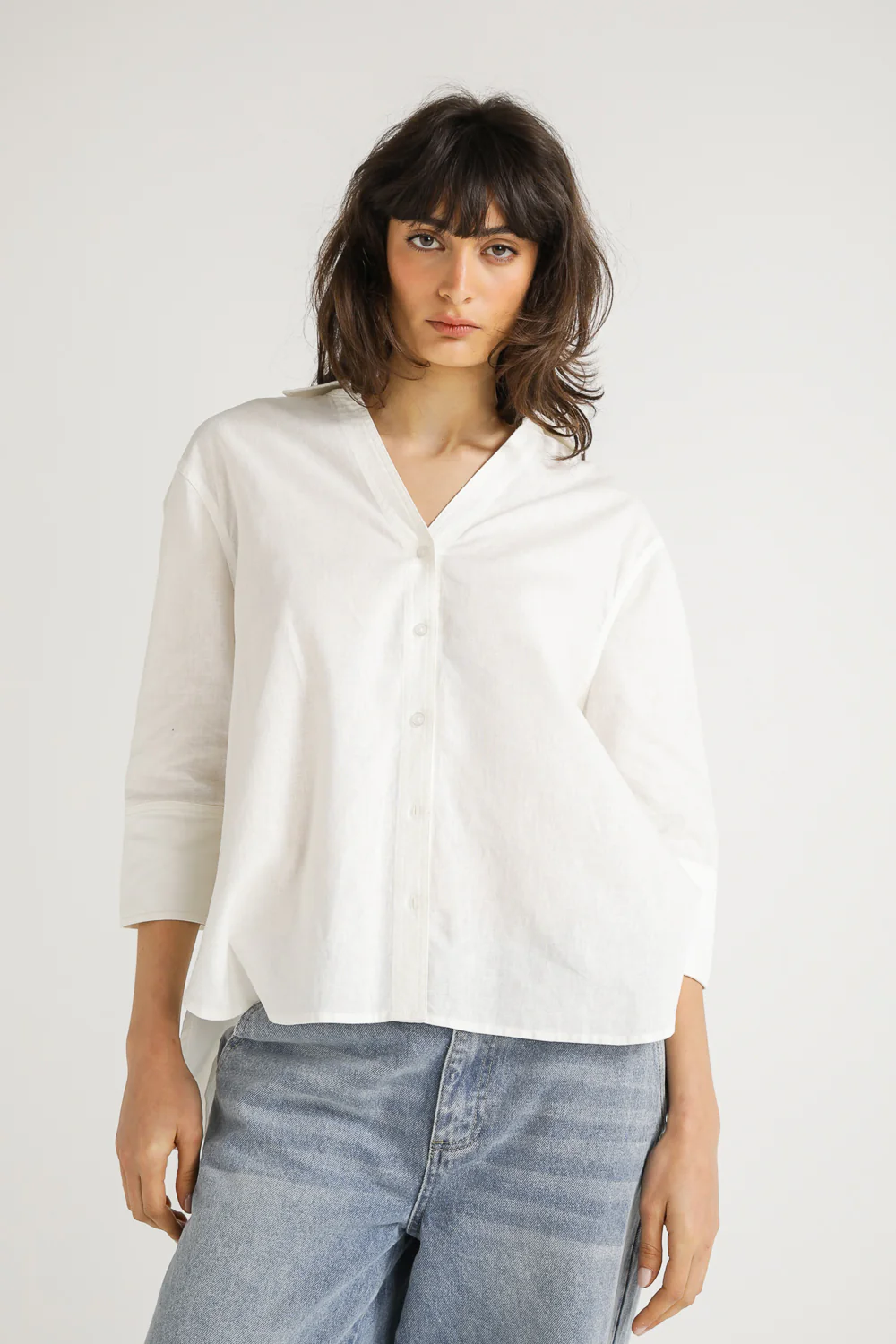 Linen Blend  Shirt With 3/4 Sleeves - Image 15