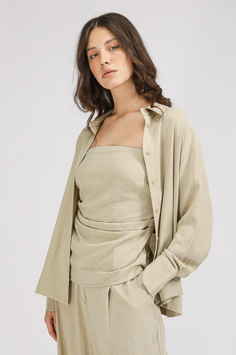 Long Sleeve Buttoned Shirt - Image 5
