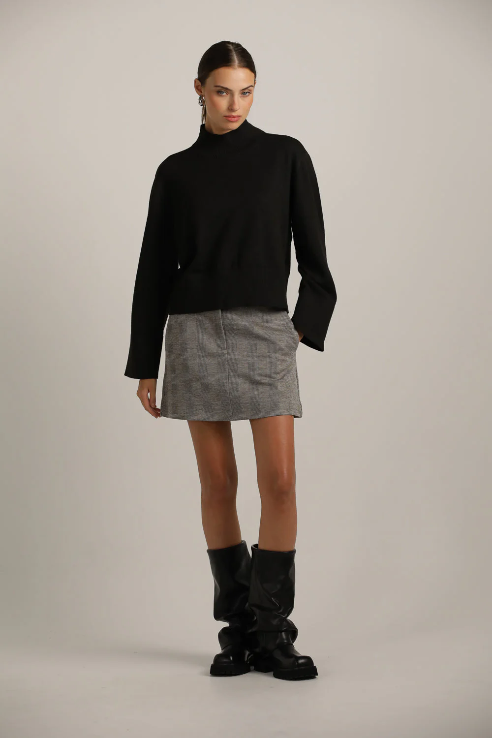 Oversize Turtleneck Sweater - Image 6