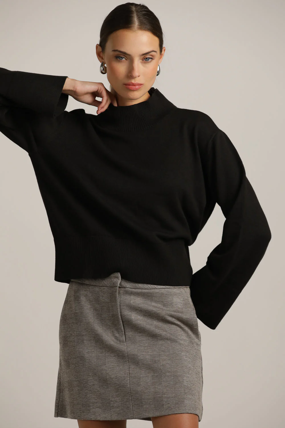 Oversize Turtleneck Sweater - Image 8