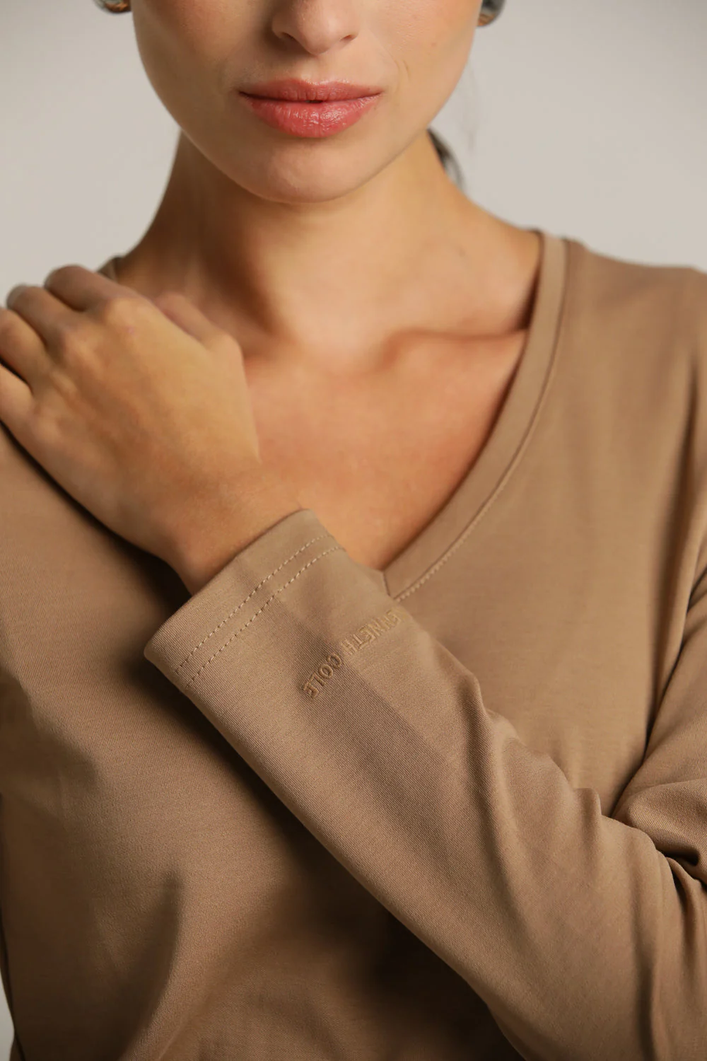 Long Sleeve V Neck T Shirt - Image 25