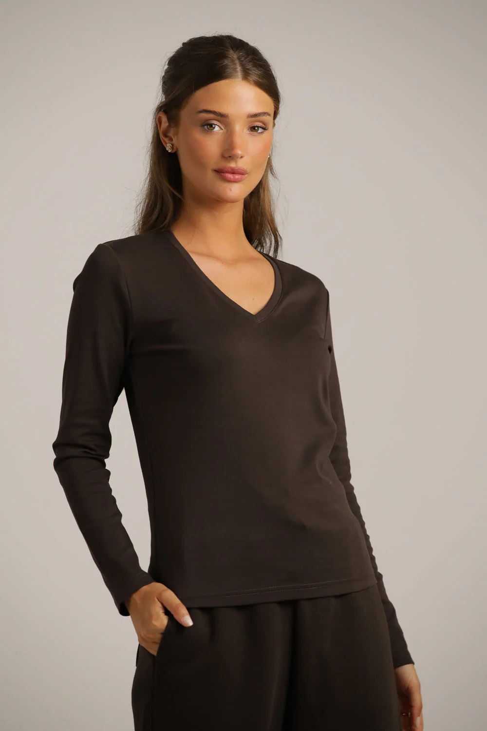 Long Sleeve V Neck T Shirt - Image 28