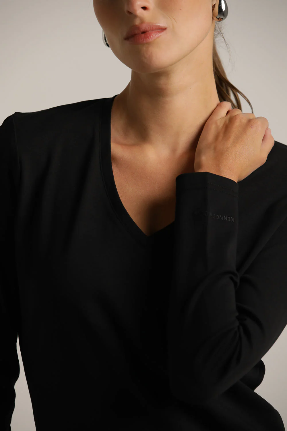 Long Sleeve V Neck T Shirt - Image 8