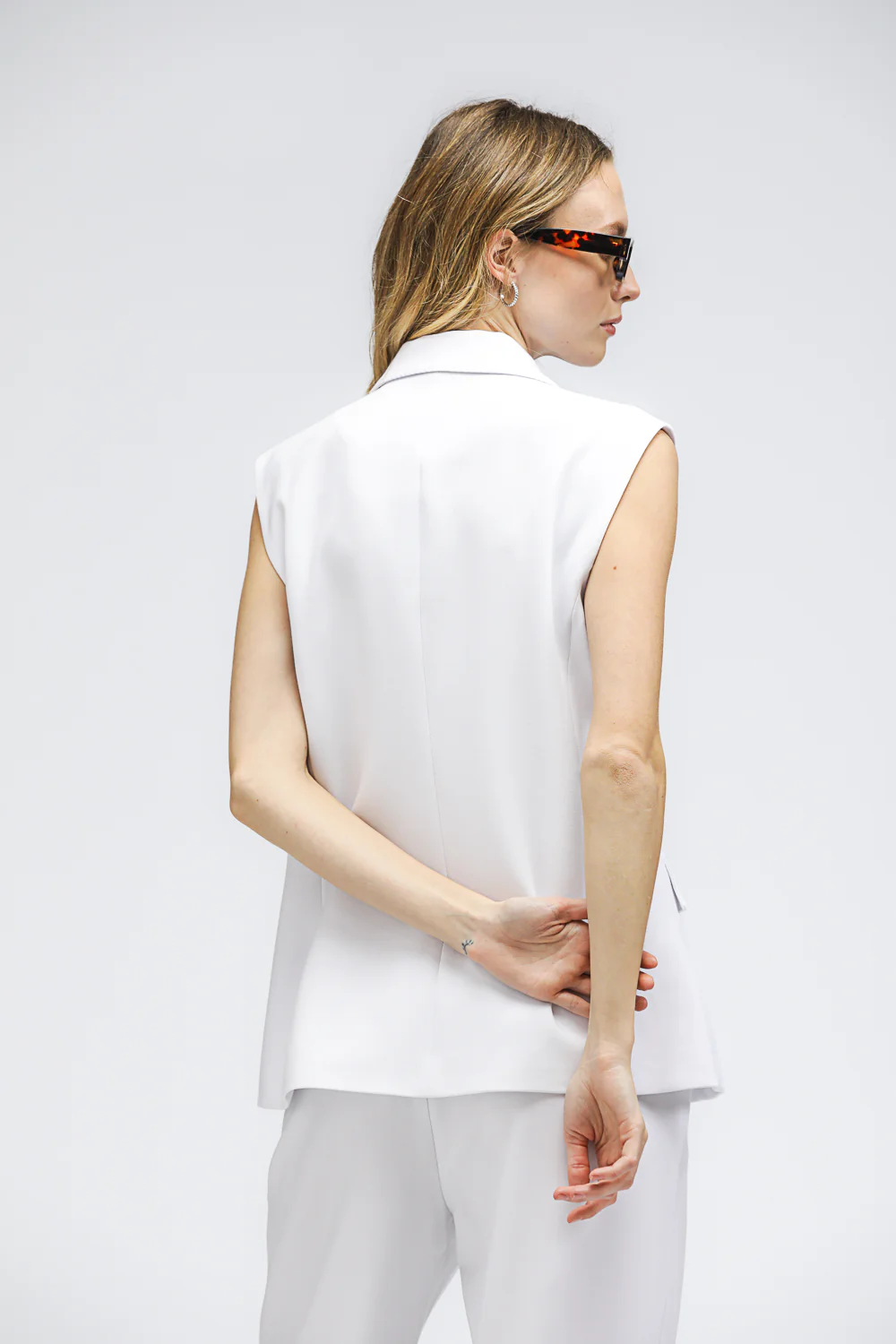 Long Tailored Vest - Image 4