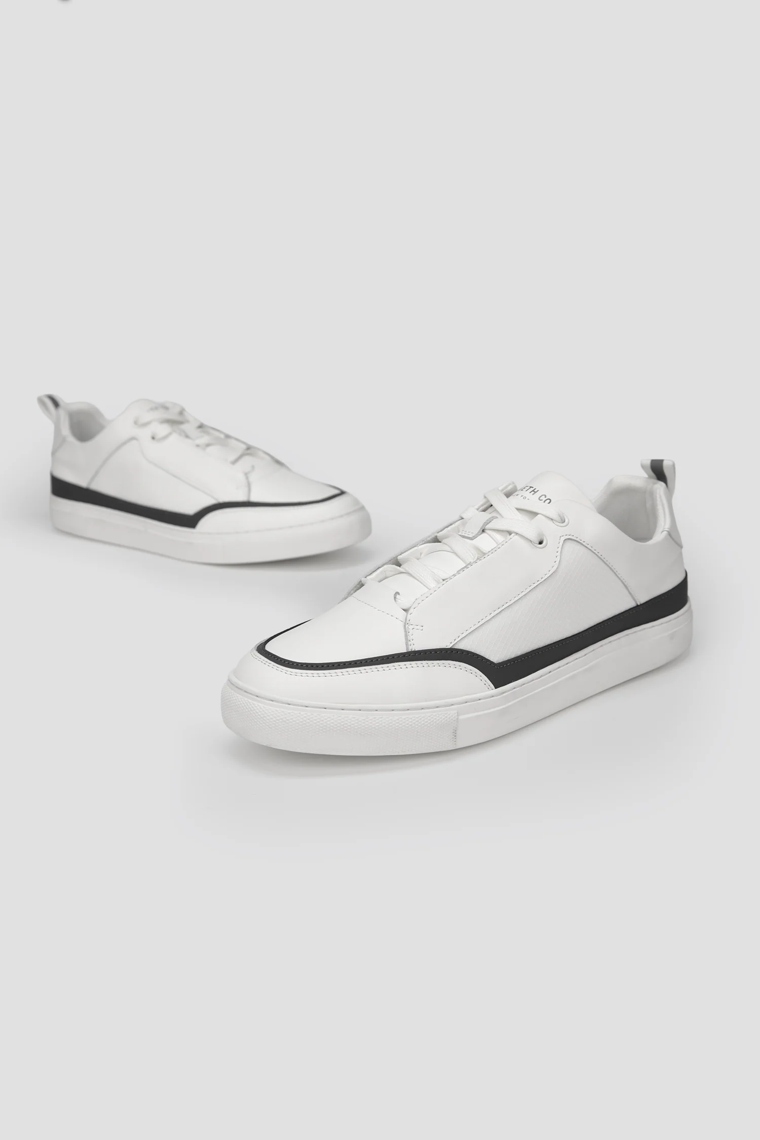 Leather Sneakers - Image 3