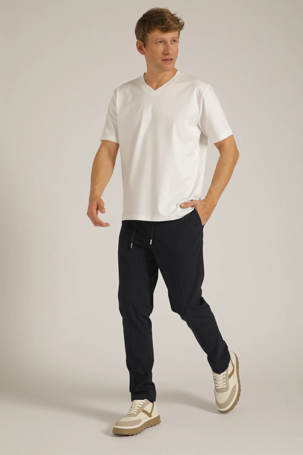 V Neck T Shirt - Image 7