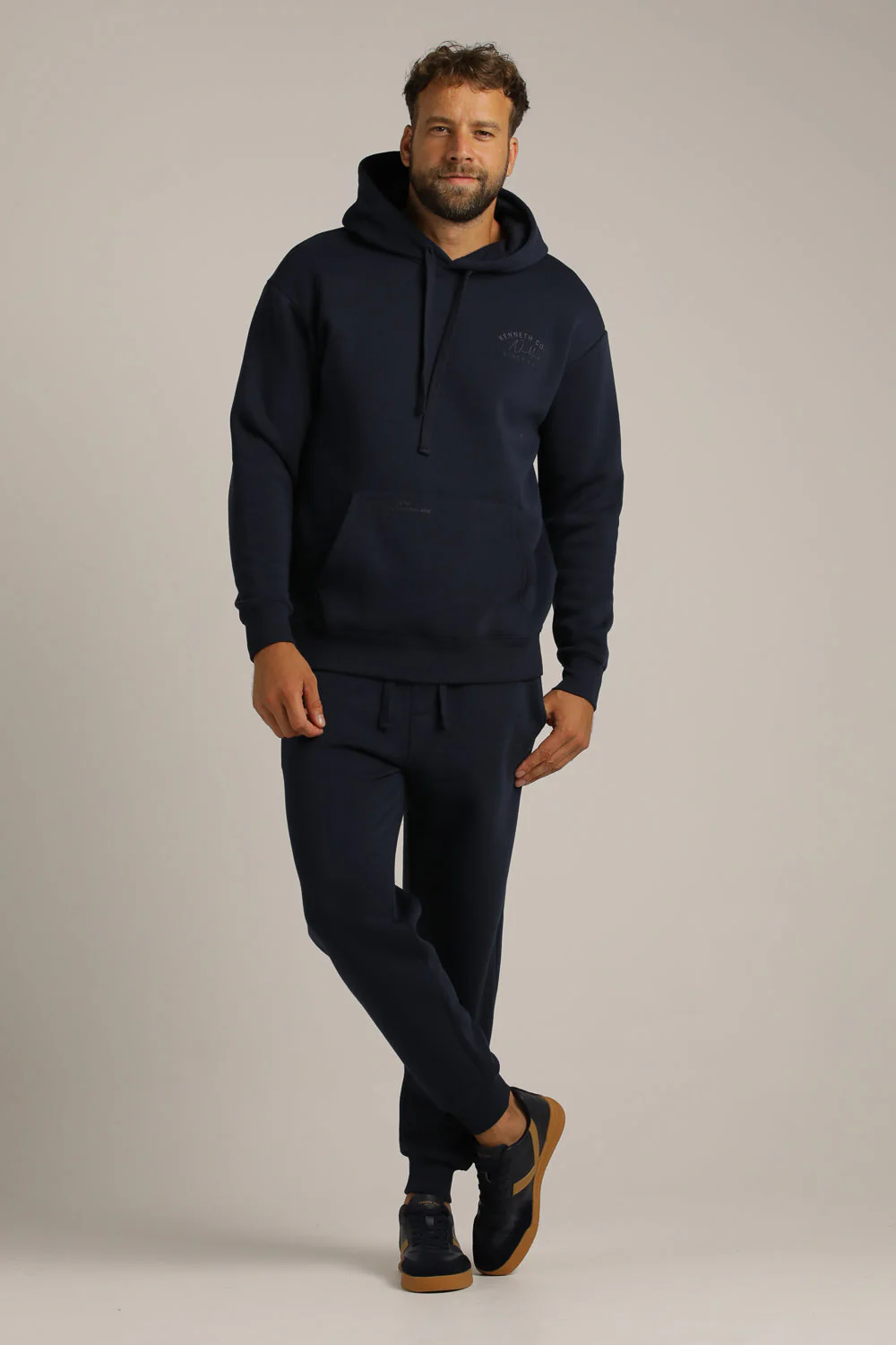 Oversized Sweatshirt - Image 12