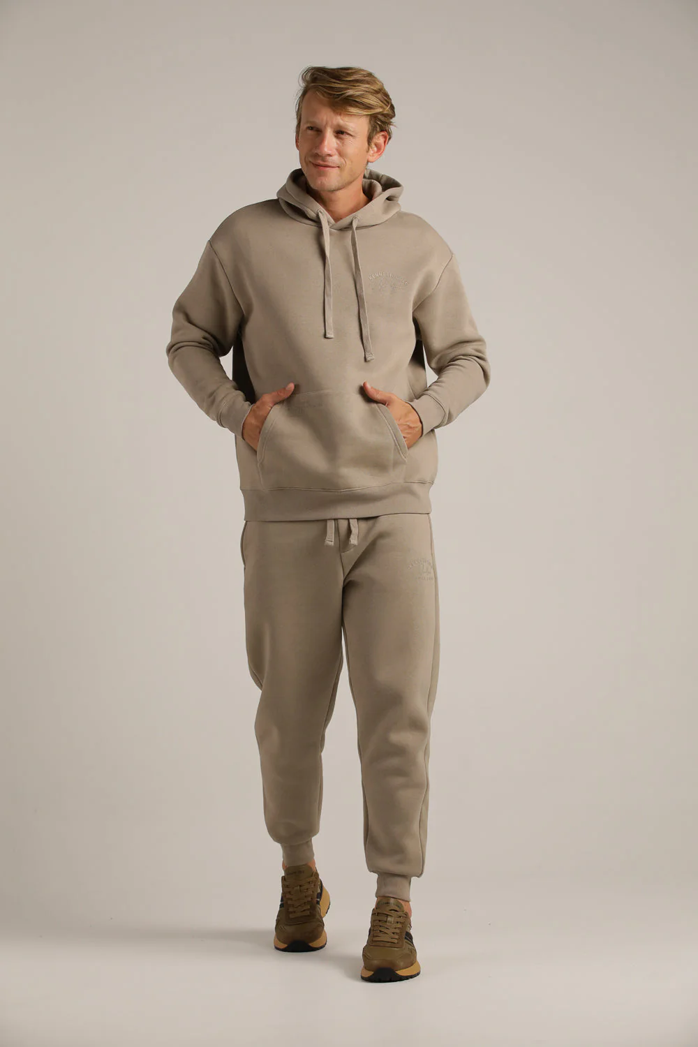 Oversized Sweatshirt - Image 8