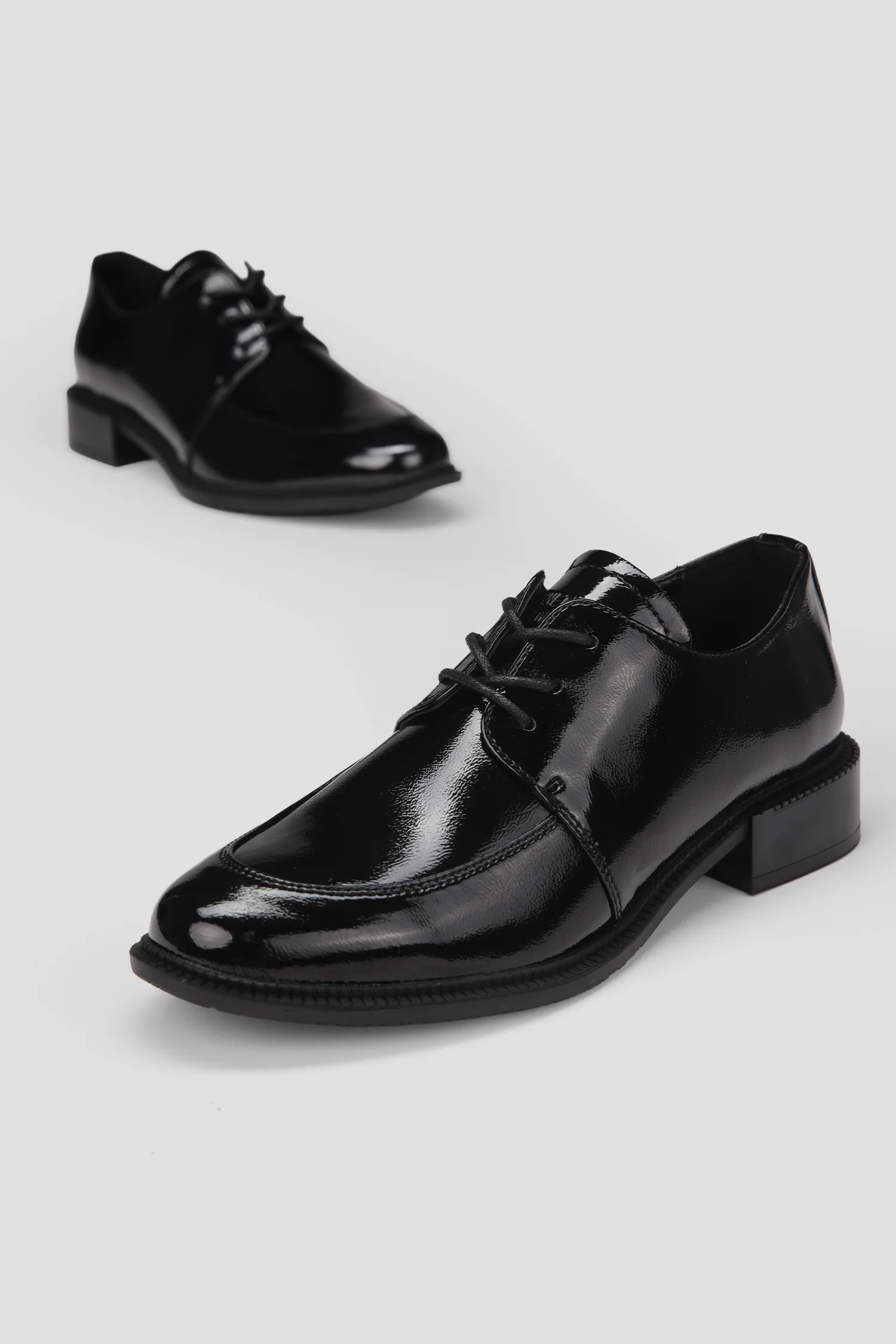 Patent Lace Up Shoes - Image 5