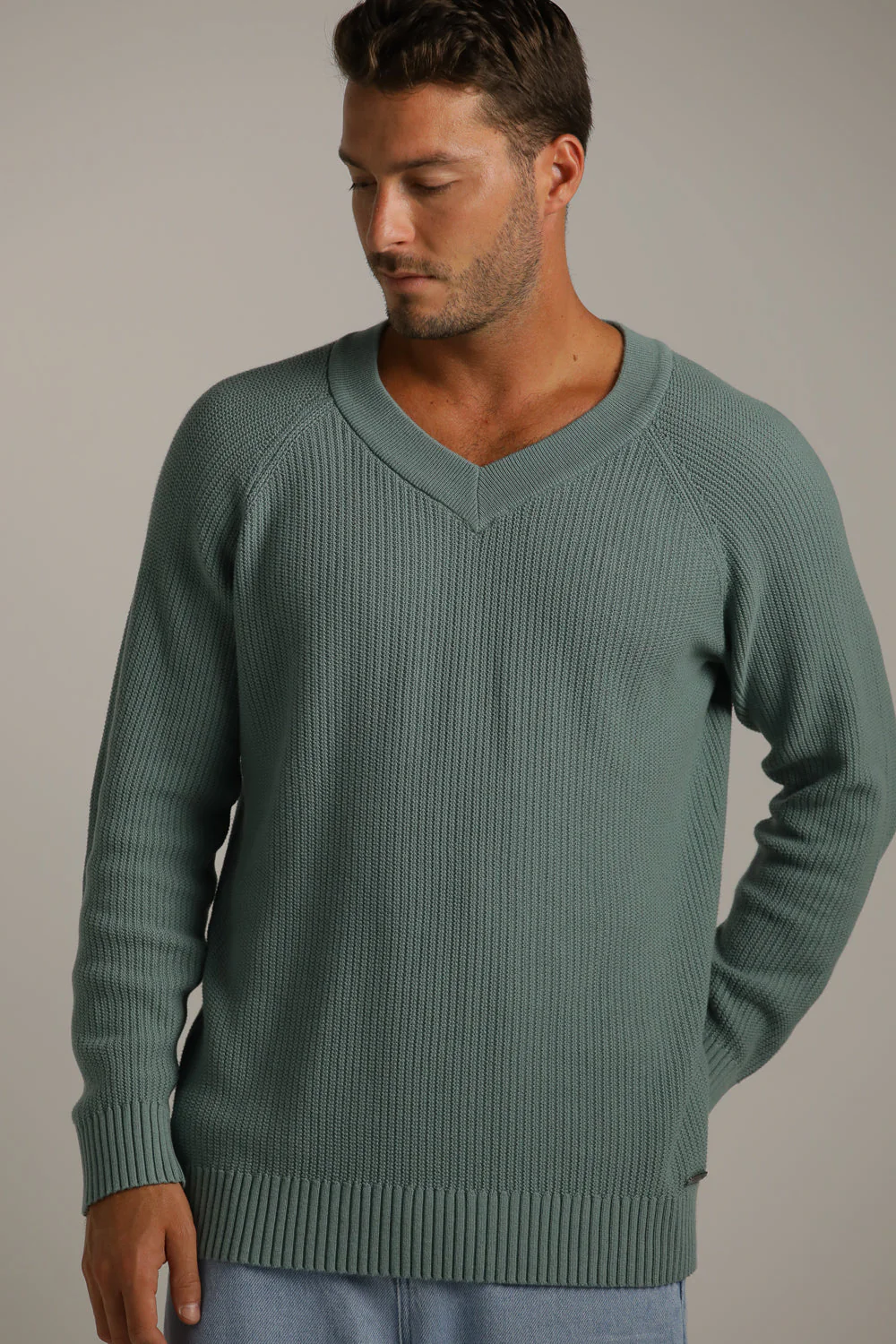V Neck Raglan Knit - Image 9