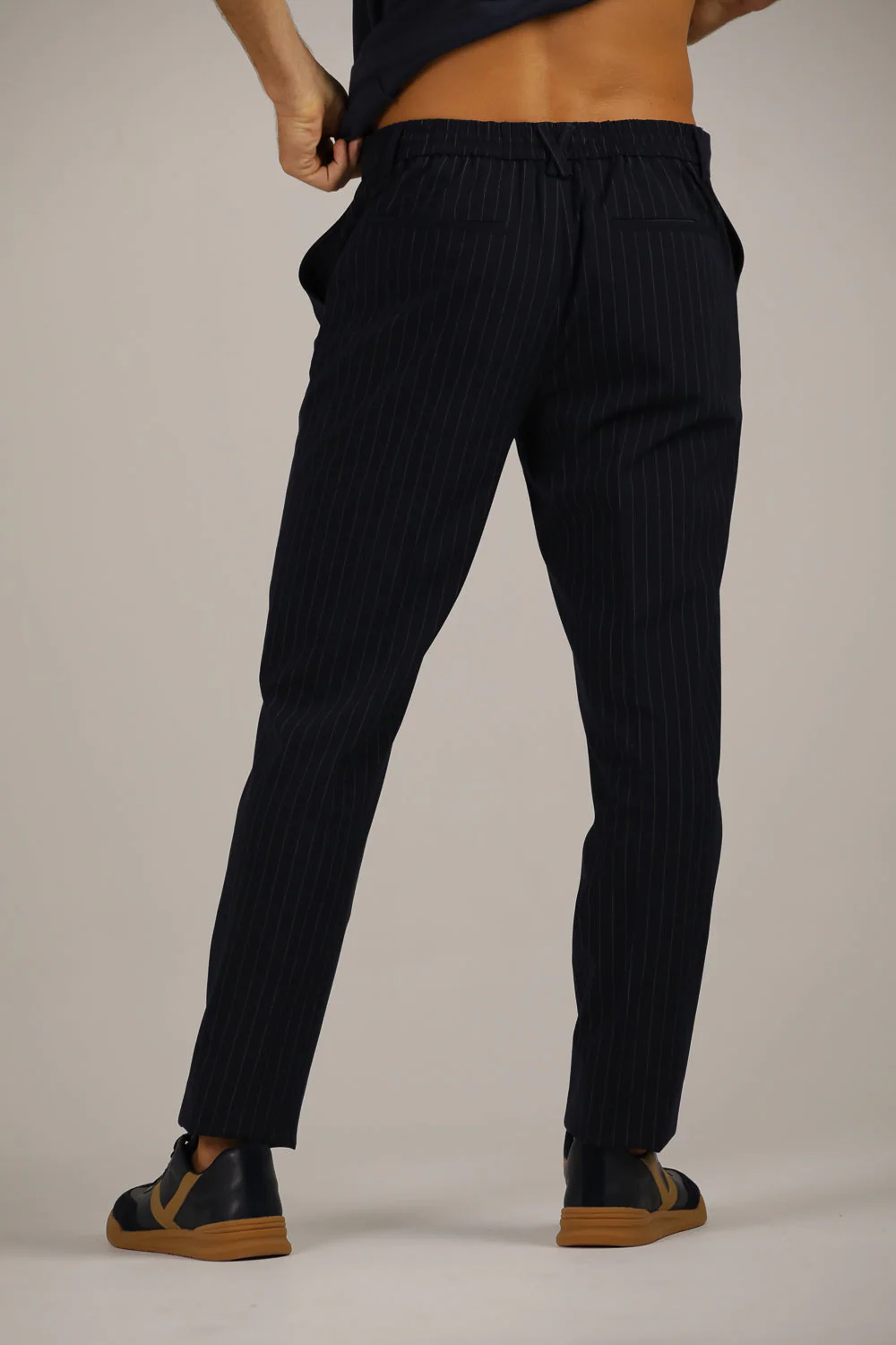 Tapered trousers - Image 3