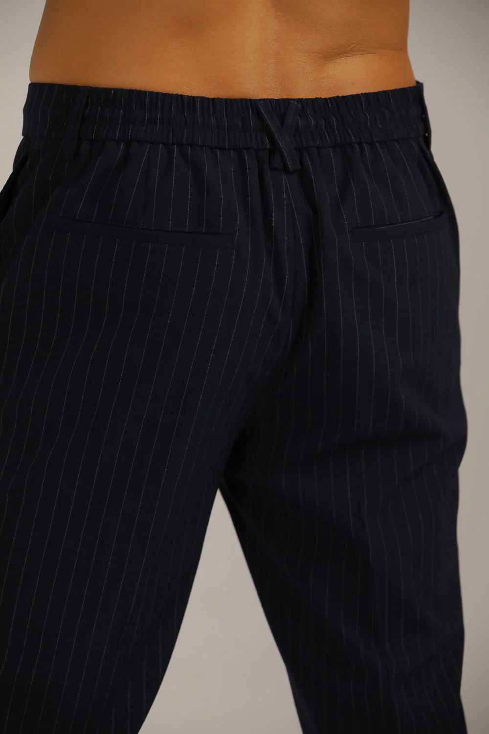 Tapered trousers - Image 4