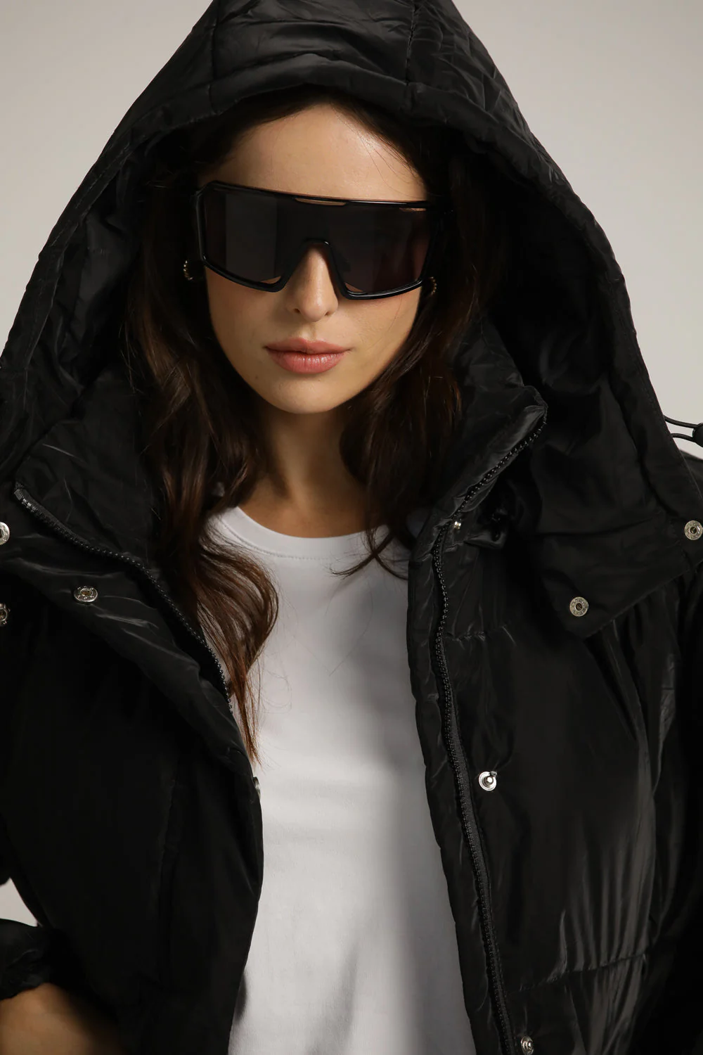 Cropped Puffer Jacket - Image 11