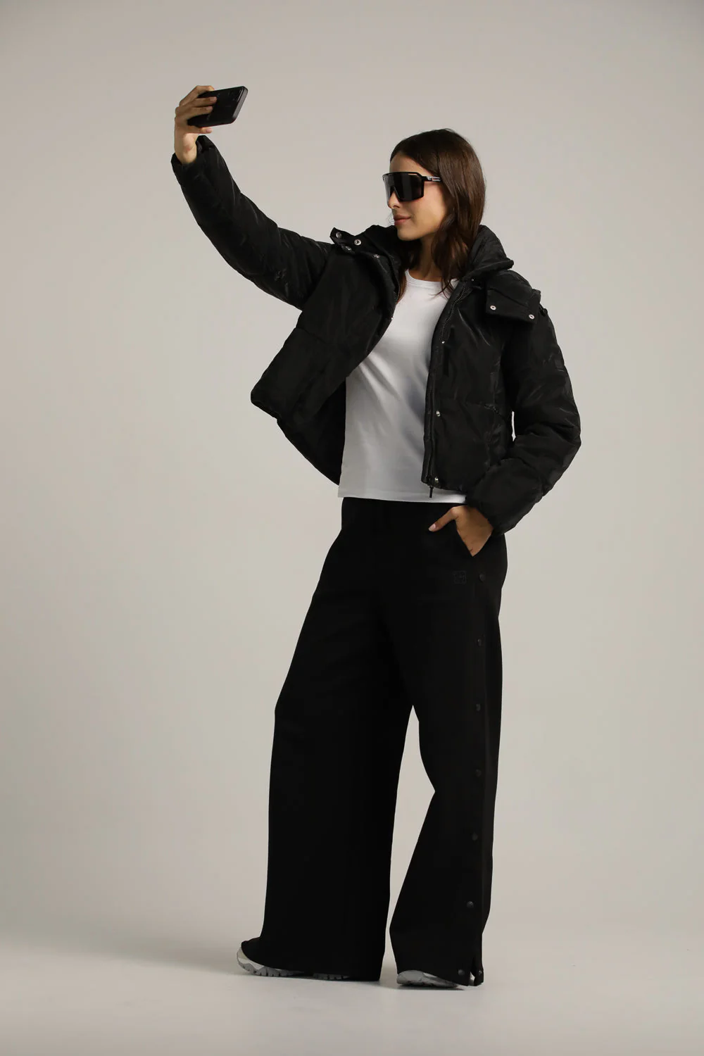 Cropped Puffer Jacket - Image 12