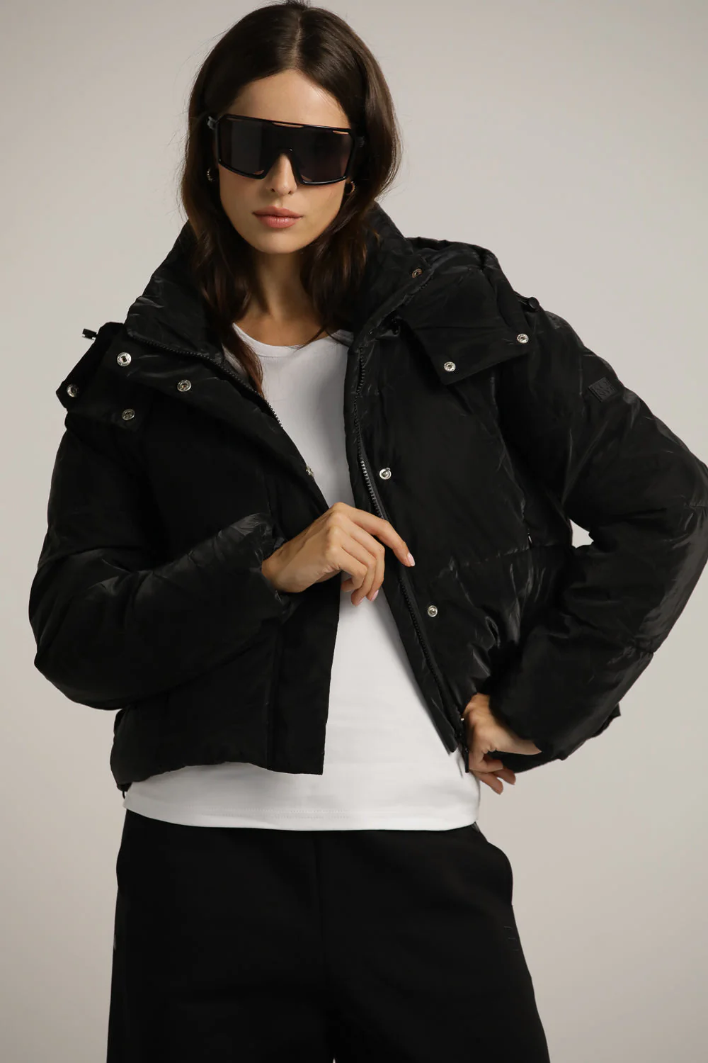 Cropped Puffer Jacket - Image 13