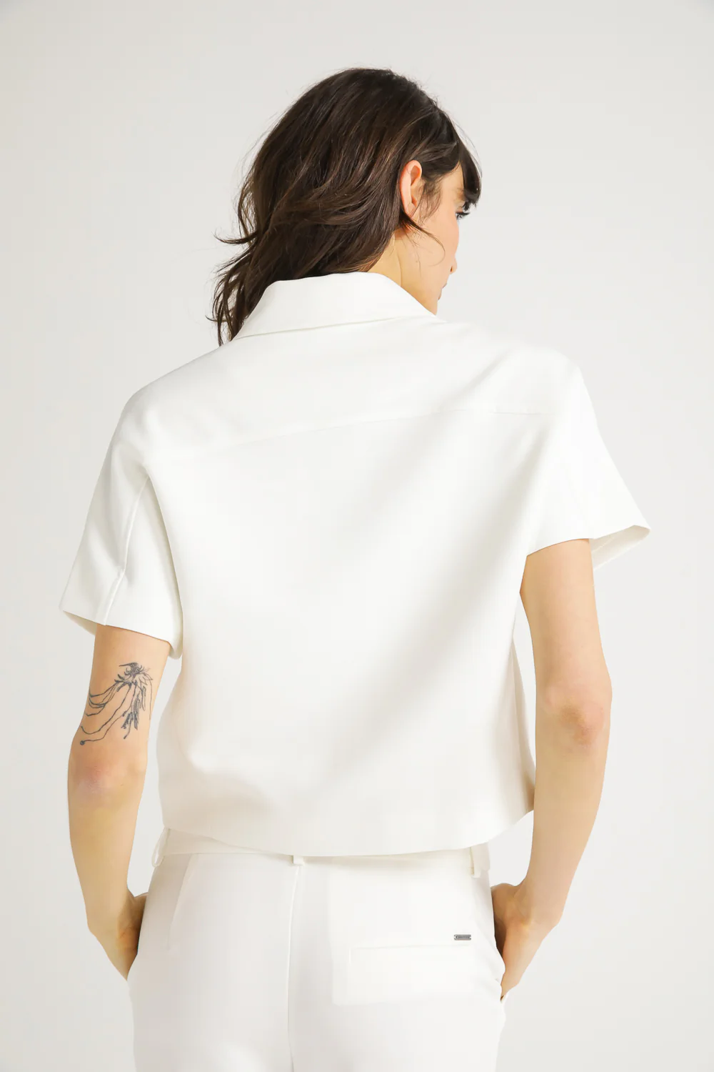 Short Sleeve Jacket - Image 6