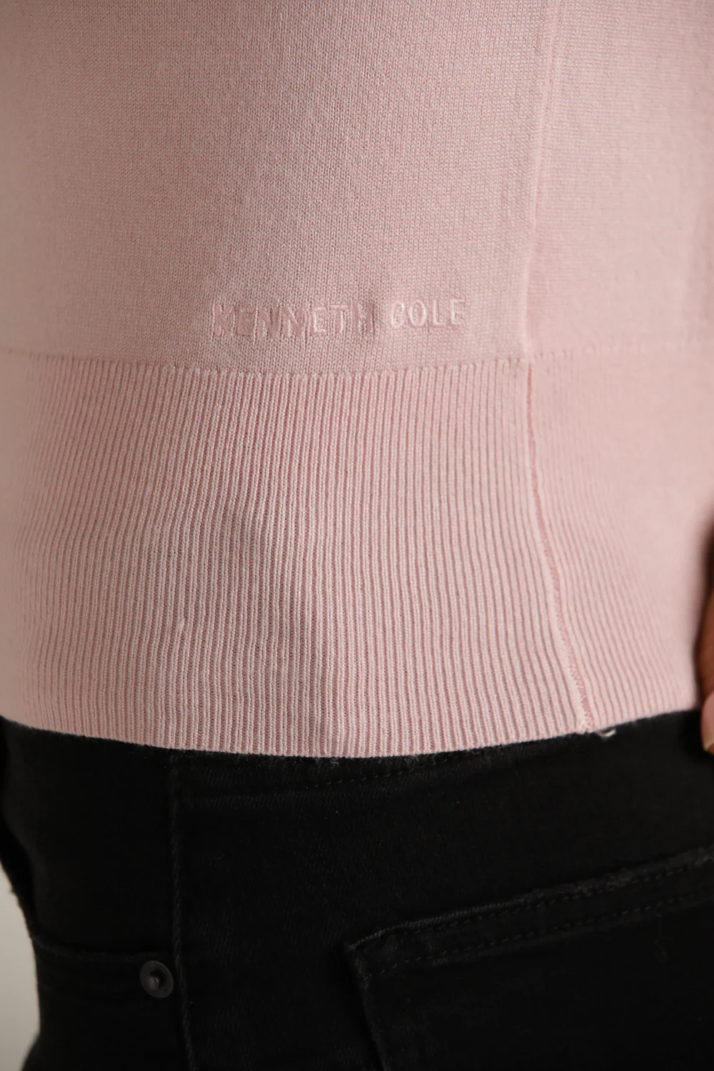 Short Sleeve Turtleneck Knit - Image 5