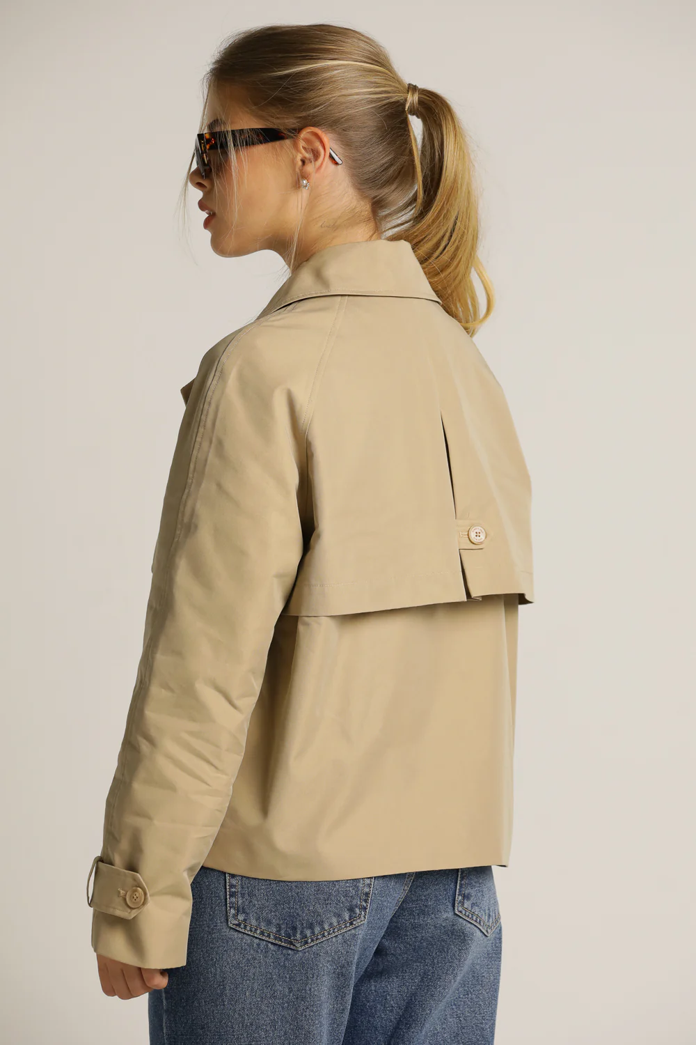 Cropped Trench Coat - Image 7