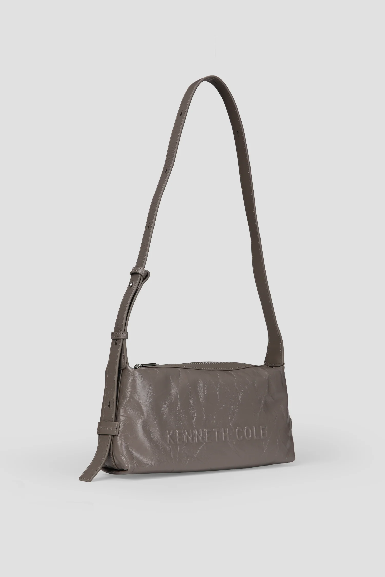 Sleek Leather Shoulder Bag - Image 4