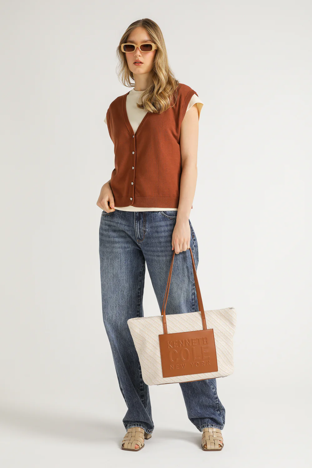 Sleeveless Knit Cardigan - Image 5
