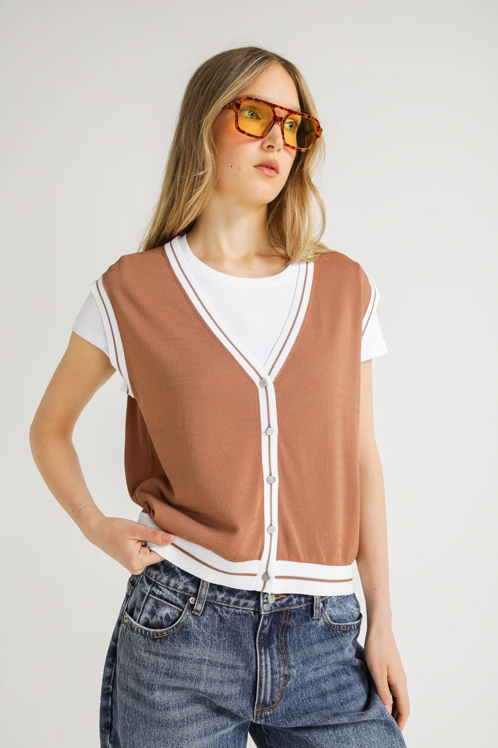 Sleeveless Knit Cardigan - Image 3